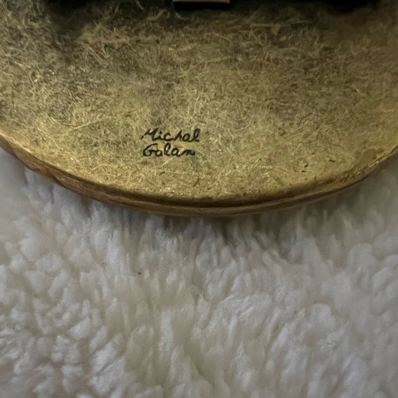 Michal Golan Brooch Pendant 24K Gold Electroplate - Picture 5 of 5